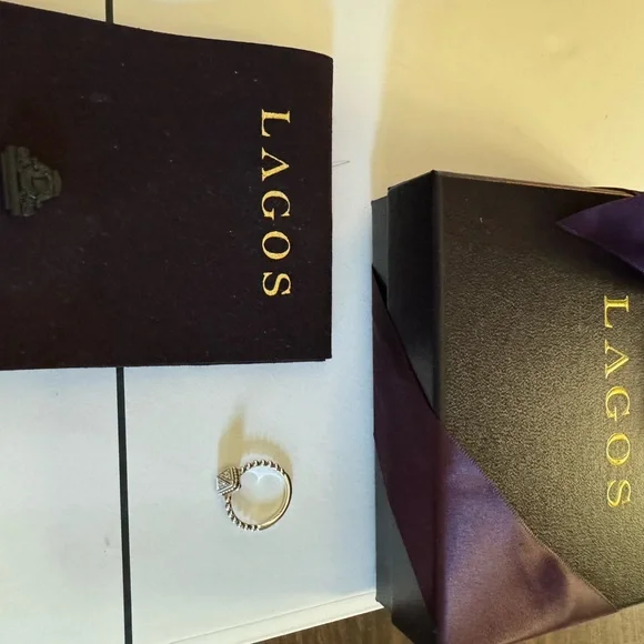 LAGOS DIAMOND 0.23 CTW 18K YELLOW GOLD & STERLING SILVER PYRAMID RING - Size 7 - Picture 6 of 6